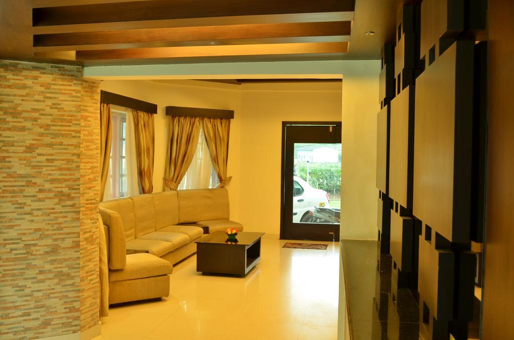 Royal Retreat Hotel Munnar Ngoại thất bức ảnh